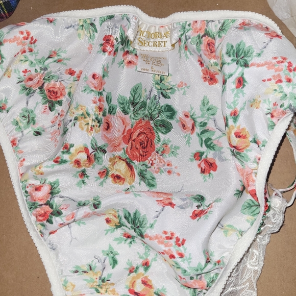 L Gold Label VS flower set - Picture 11 of 11